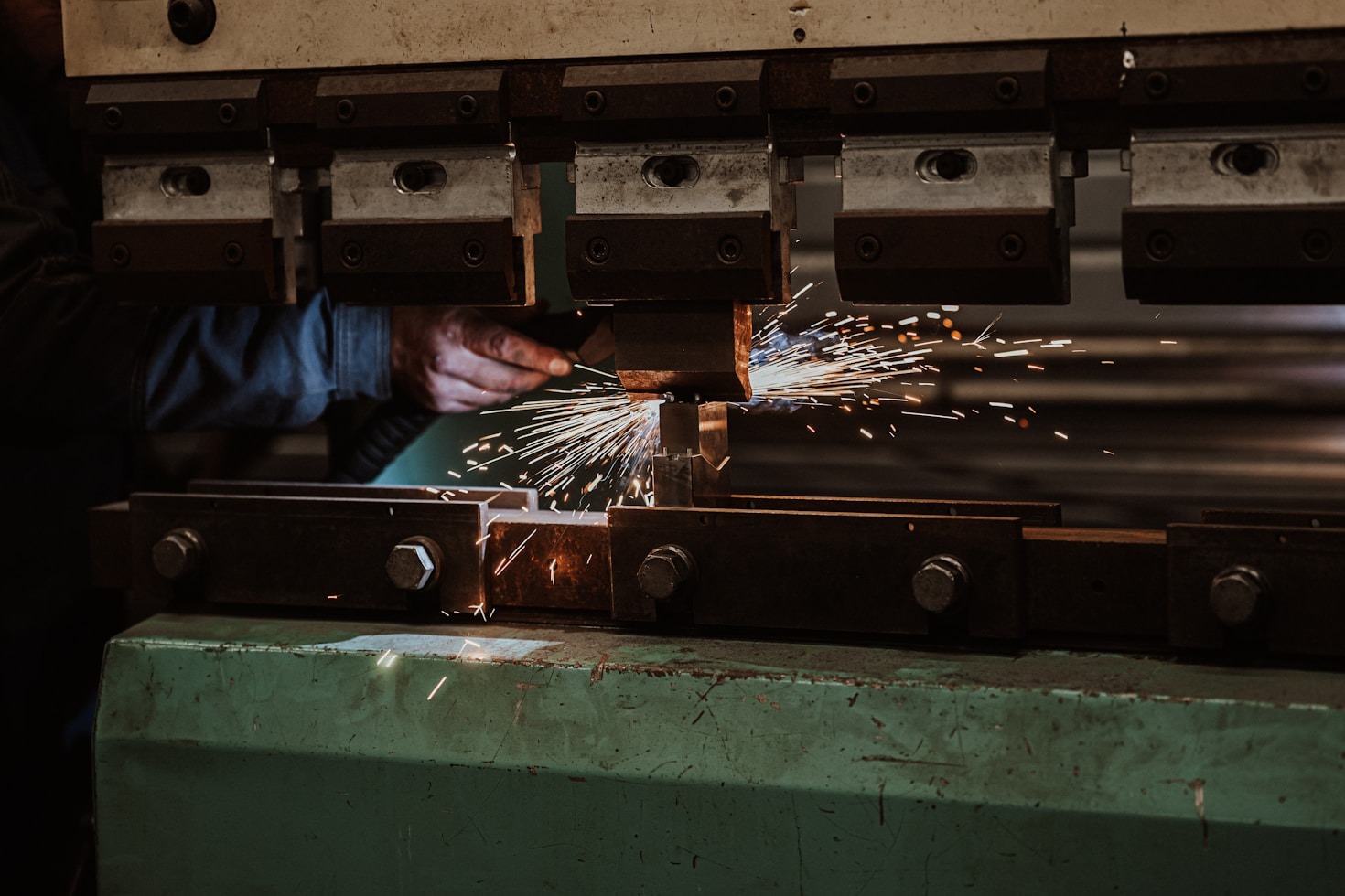 Manutenção de Máquinas: Dicas para Prolongar a Vida Útil